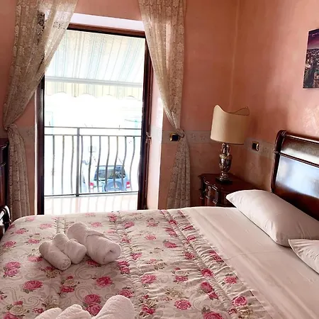 San Gennaro House